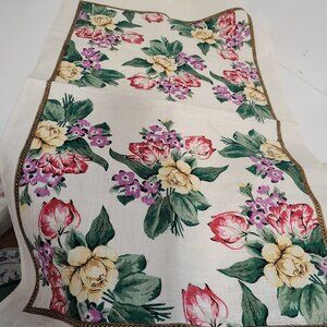 Like New Vintage Irish Linen Tea Towel with Flowers